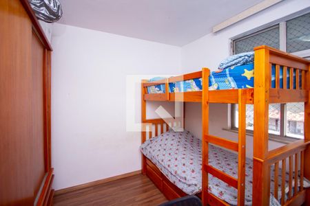Quarto 2 de apartamento para alugar com 3 quartos, 70m² em Santa Rosa, Niterói