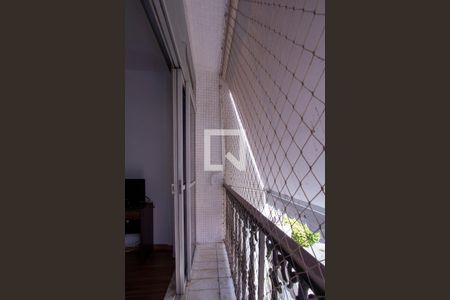 Sacada da Sala de apartamento para alugar com 3 quartos, 70m² em Santa Rosa, Niterói