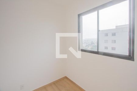 Quarto 2 de apartamento para alugar com 2 quartos, 40m² em Parque Maria Helena, São Paulo