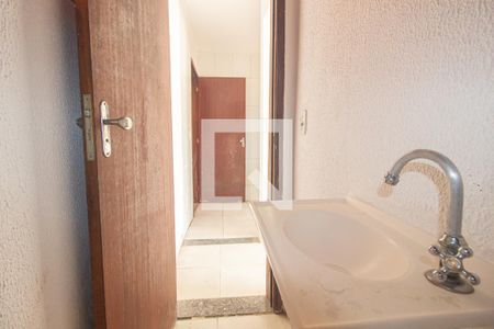 Casa para alugar com 75m², 2 quartos e sem vagaLavabo