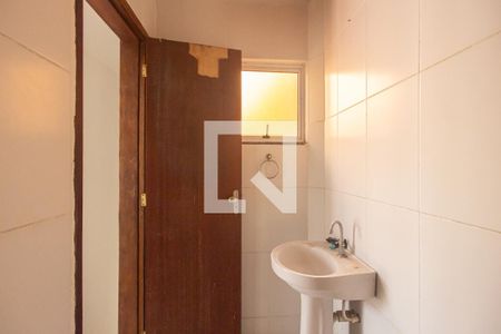 Casa para alugar com 75m², 2 quartos e sem vagaDetalhe do Banheiro