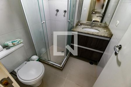 Studio para alugar com 31m², 1 quarto e 1 vaga Studio para alugar com 31m², 1 quarto e 1 vagaBanheiro
