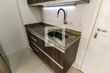 Studio para alugar com 31m², 1 quarto e 1 vaga Studio para alugar com 31m², 1 quarto e 1 vagaCozinha - Armários