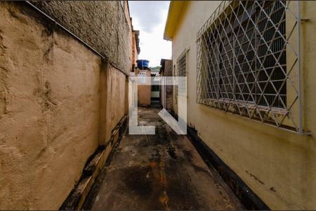 Casa para alugar com 60m², 1 quarto e sem vagaEntrada