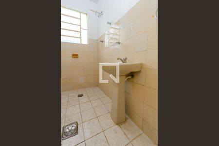 Casa para alugar com 60m², 1 quarto e sem vagaBanheiro