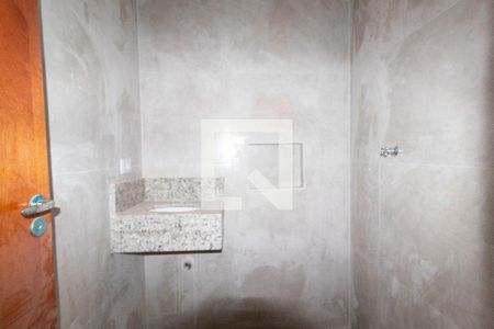 Apartamento para alugar com 42m², 2 quartos e sem vagaBanheiro