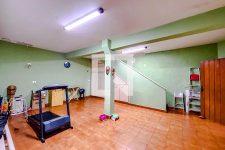 Casa à venda com 230m², 3 quartos e 3 vagasSalão de festas