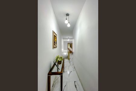 Casa à venda com 230m², 3 quartos e 3 vagasHall