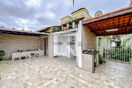 Casa à venda com 230m², 3 quartos e 3 vagasÁrea externa