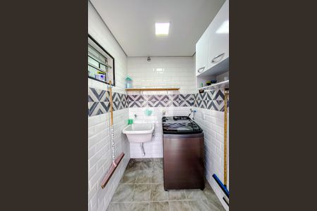 Casa à venda com 230m², 3 quartos e 3 vagasÁrea de Serviço