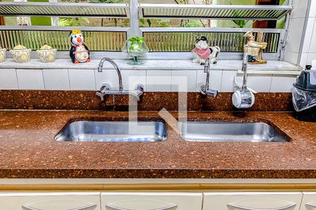 Casa à venda com 230m², 3 quartos e 3 vagasCozinha