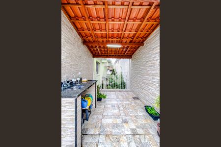 Casa à venda com 230m², 3 quartos e 3 vagasÁrea externa