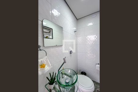 Casa à venda com 230m², 3 quartos e 3 vagasBanheiro de Serviço