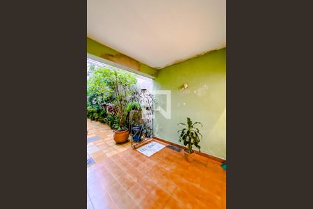 Casa à venda com 230m², 3 quartos e 3 vagasÁrea externa