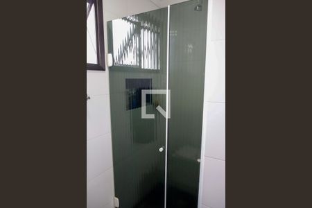 Apartamento à venda com 194m², 4 quartos e 3 vagasBanheiro da Suíte 1