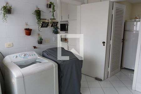 Apartamento à venda com 194m², 4 quartos e 3 vagasLavanderia