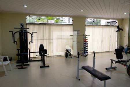 Apartamento à venda com 194m², 4 quartos e 3 vagasÁrea comum - Academia