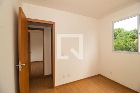 Quarto de apartamento para alugar com 2 quartos, 45m² em Cavalhada, Porto Alegre
