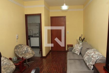 Sala de apartamento à venda com 3 quartos, 74m² em Rio Branco, Belo Horizonte