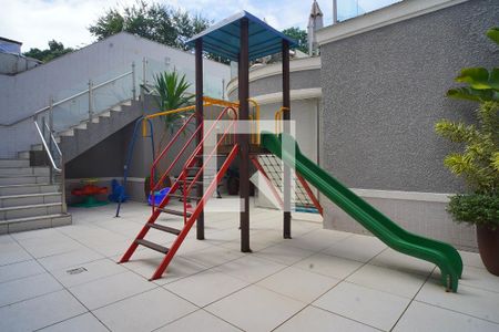 Apartamento para alugar com 64m², 2 quartos e 1 vagaÁrea comum