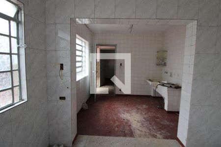 Casa à venda com 250m², 5 quartos e 8 vagasCozinha