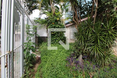 Casa à venda com 250m², 5 quartos e 8 vagasQuintal