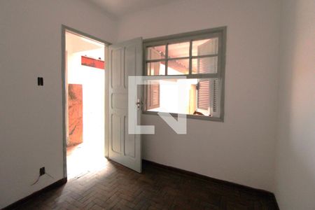 Casa à venda com 250m², 5 quartos e 8 vagasÁrea de Serviço 2