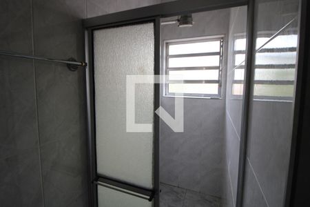 Casa à venda com 250m², 5 quartos e 8 vagasBanheiro 1