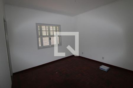 Quarto 2 de casa à venda com 5 quartos, 250m² em Jardim Paraíso, São Paulo