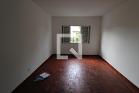 Casa à venda com 250m², 5 quartos e 8 vagasQuarto 3