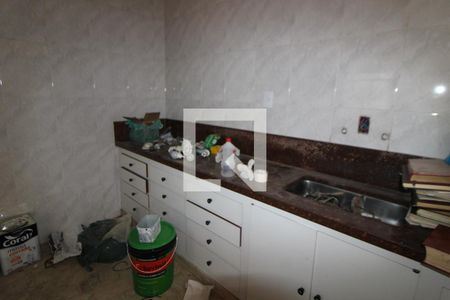 Casa à venda com 250m², 5 quartos e 8 vagasÁrea de Serviço 1