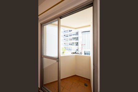 Varanda de apartamento à venda com 1 quarto, 42m² em Vila Clementino, São Paulo