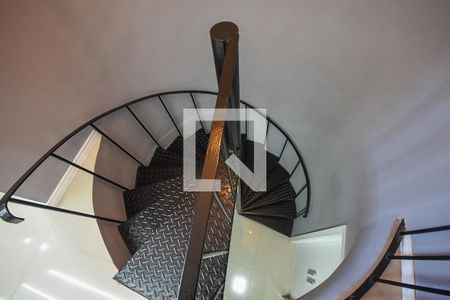 Escada de apartamento à venda com 1 quarto, 59m² em Vila Andrade, São Paulo