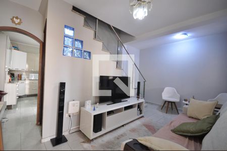 Sala de casa à venda com 3 quartos, 120m² em Vila Nova Mazzei, São Paulo