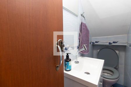 Lavabo de casa para alugar com 2 quartos, 120m² em Vila Nova Mazzei, São Paulo