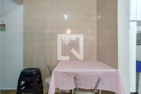 Apartamento para alugar com 62m², 2 quartos e 2 vagasCozinha
