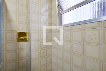Apartamento para alugar com 62m², 2 quartos e 2 vagasBanheiro