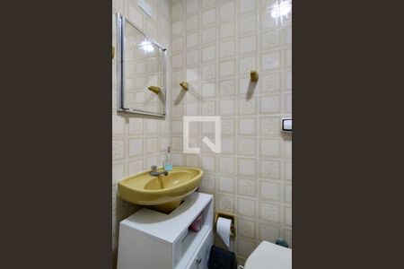 Apartamento para alugar com 62m², 2 quartos e 2 vagasBanheiro