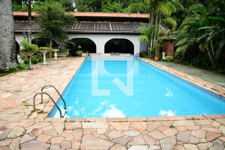 Casa de condomínio para alugar com 1350m², 4 quartos e 7 vagasPiscina