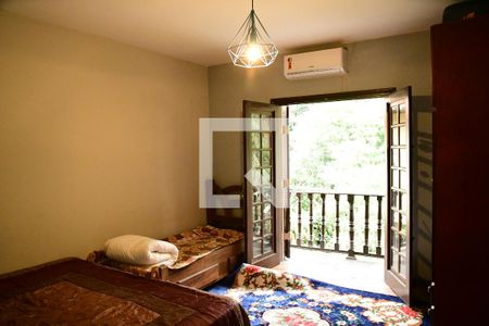 Casa de condomínio para alugar com 1350m², 4 quartos e 7 vagasQuarto 2