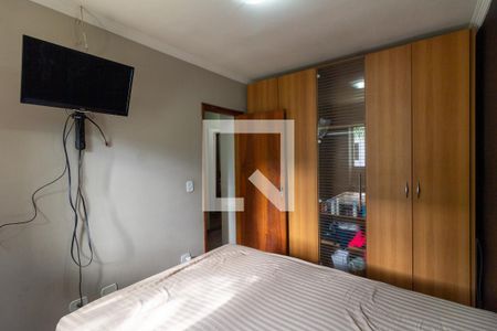 Quarto 1 de casa de condomínio à venda com 2 quartos, 70m² em Vila Yolanda, Osasco
