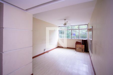 Sala de apartamento para alugar com 2 quartos, 80m² em Centro, Niterói
