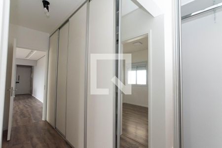 Corredor de apartamento para alugar com 3 quartos, 116m² em Vila São João Batista, Guarulhos