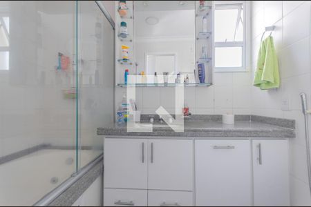 Apartamento à venda com 246m², 3 quartos e 2 vagasBanheiro 2