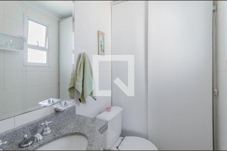 Apartamento à venda com 246m², 3 quartos e 2 vagasBanheiro da Suíte