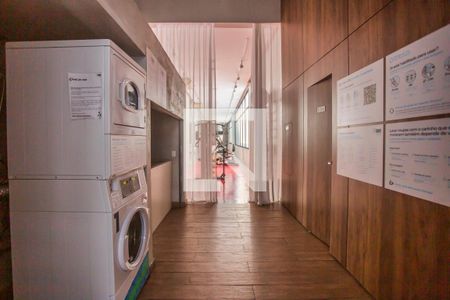 Studio à venda com 35m², 1 quarto e 1 vaga Studio à venda com 35m², 1 quarto e 1 vagaÁrea comum - Lavandeiria coletiva