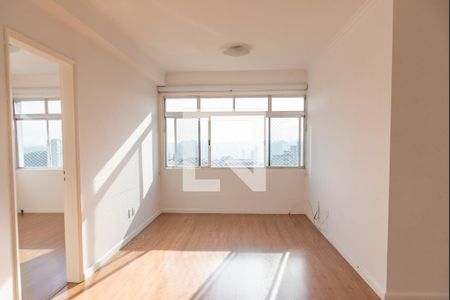 Apartamento para alugar com 110m², 3 quartos e 1 vagaSala