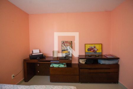 Casa de condomínio para alugar com 250m², 4 quartos e 2 vagas Casa de condomínio para alugar com 250m², 4 quartos e 2 vagasSuíte 2