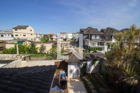 Casa de condomínio para alugar com 250m², 4 quartos e 2 vagas Casa de condomínio para alugar com 250m², 4 quartos e 2 vagasVista da Sacada da Suíte 3