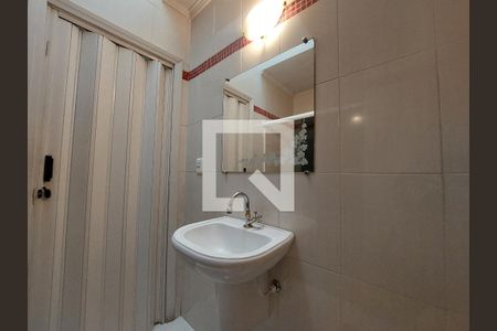 Banheiro de casa para alugar com 1 quarto, 39m² em Vila do Castelo, São Paulo